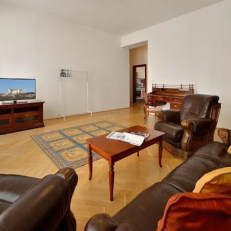 Apartmán Ambiente Serviced - Tallerova