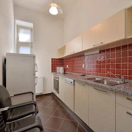 Apartmán Ambiente Serviced - Tallerova