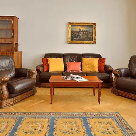 Apartmán Ambiente Serviced - Tallerova *